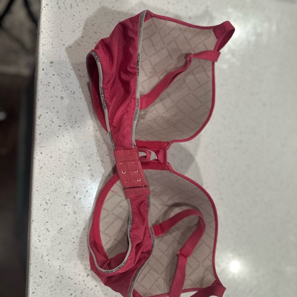Elegant Red Women's Bra
